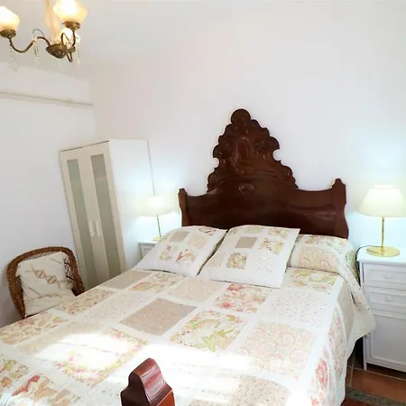펜션 Inmobooking Family House Holidays Riudoms